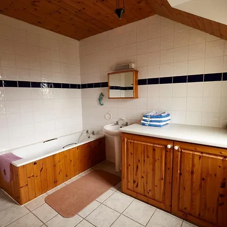 Mount Brandon Chalet *